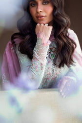 img_qalamkar_luxury_sahil_lawn_23_awwal_boutique