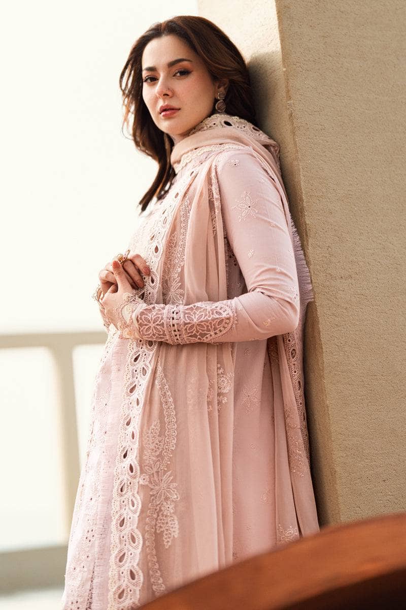 img_qalamkar_luxury_sahil_lawn_25_awwal_boutique