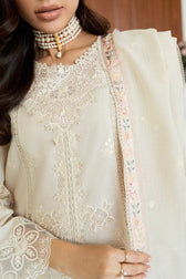 img_qalamkar_eid_lawn_awwal_boitique
