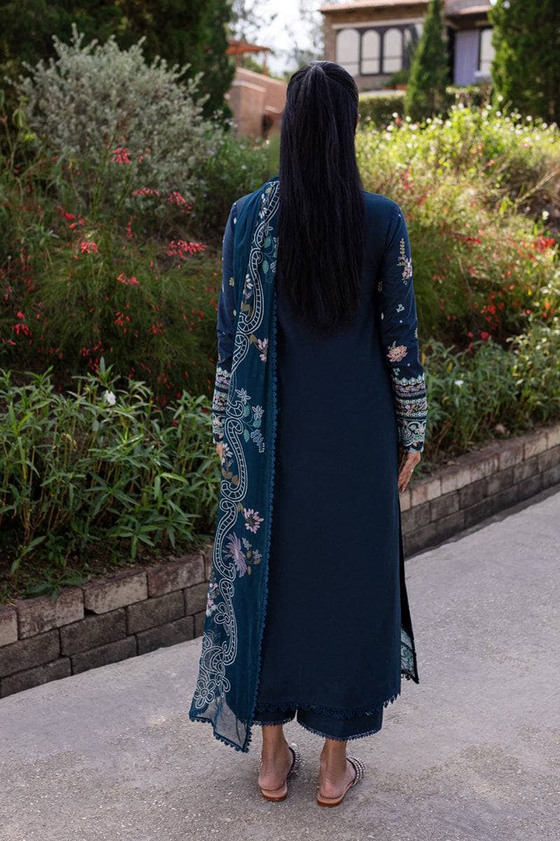 img_qalamkar_q_line_linen_awwal_boutique