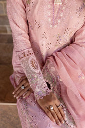 img_qalamkar_q_line_linen_awwal_boutique