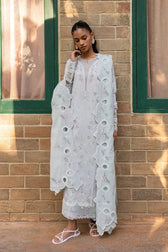 img_qalamkar_q_line_linen_awwal_boutique