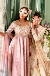 img_qalamkar_luxe_silk_awwal_boutique