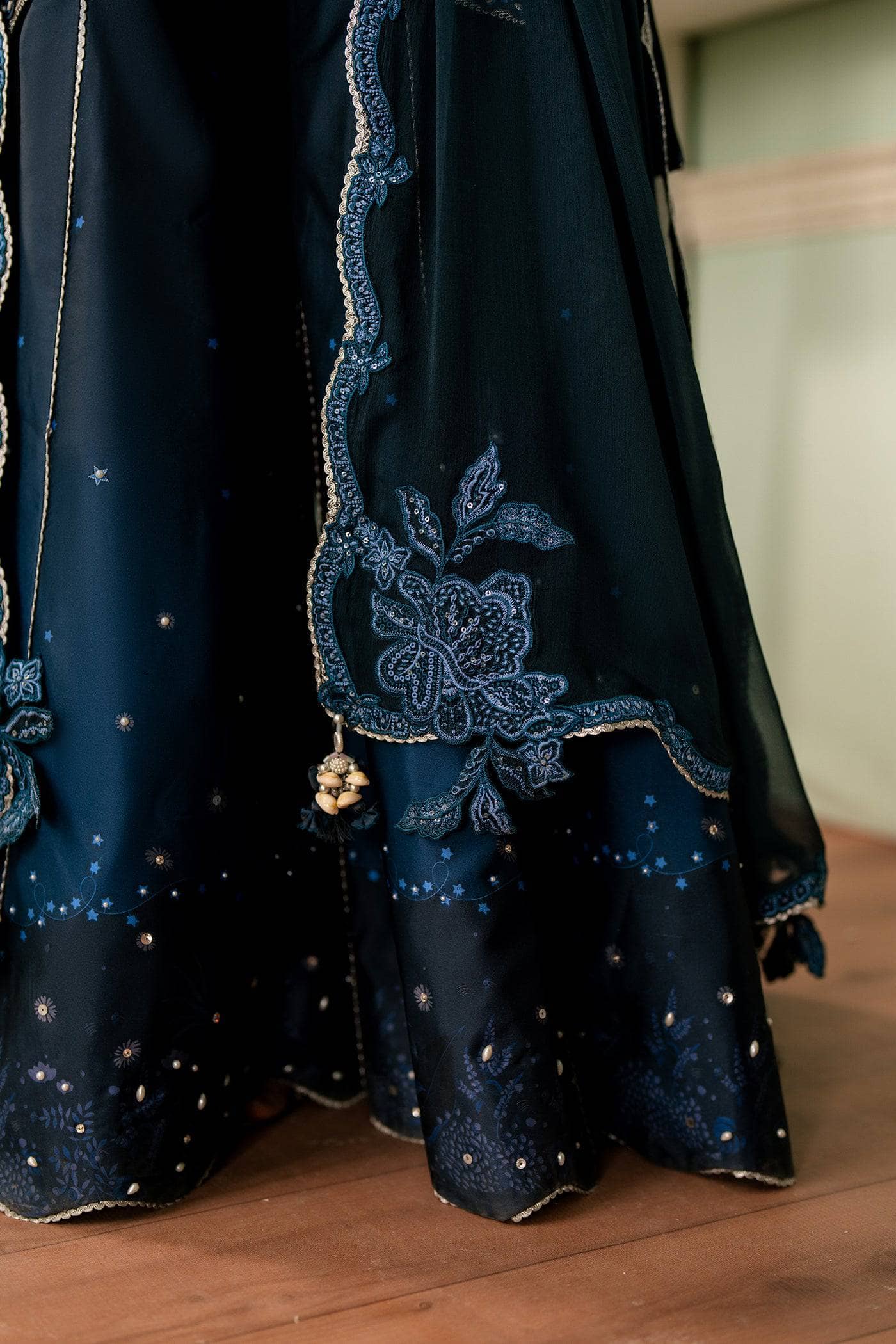 Qalamkar Luxe Charmeuse Silk 26/Hand Work/QSL-06 NERINA