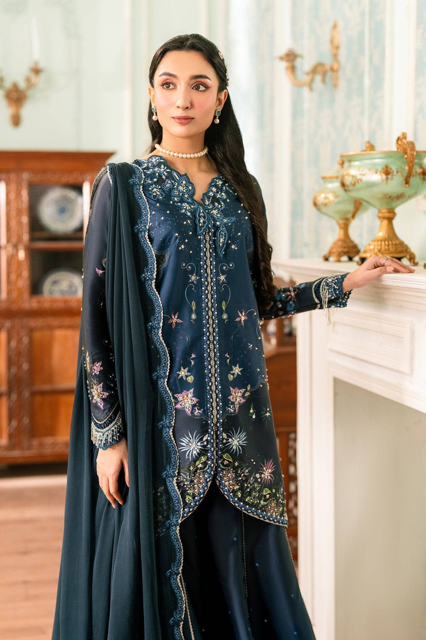 Qalamkar Luxe Charmeuse Silk 26/Hand Work/QSL-06 NERINA