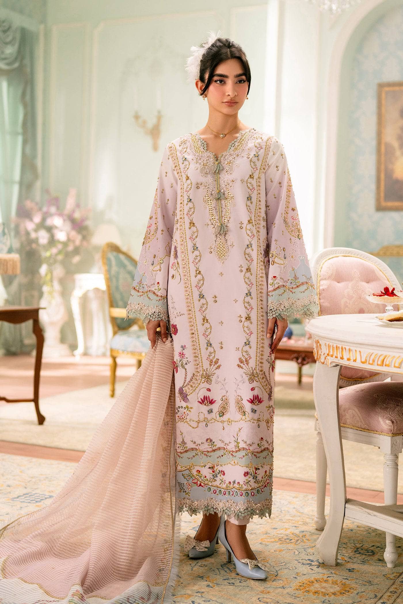 img_qalamkar_luxe_silk_awwal_boutique