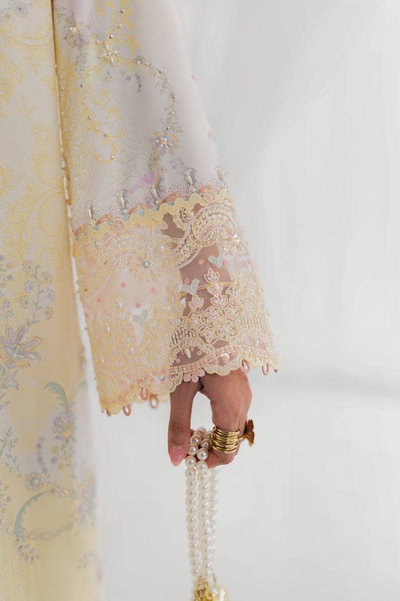 img_qalamkar_luxe_silk_awwal_boutique