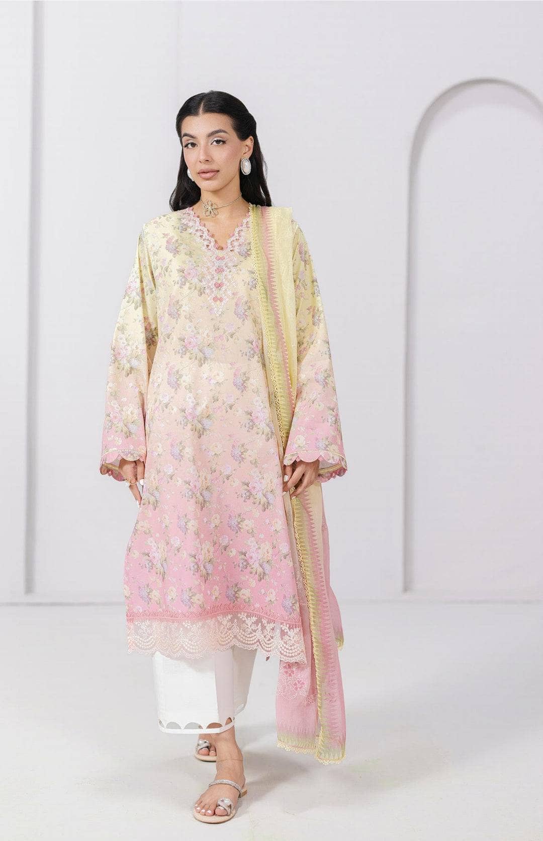 img_qalamkar_q_print_awwal_boutique