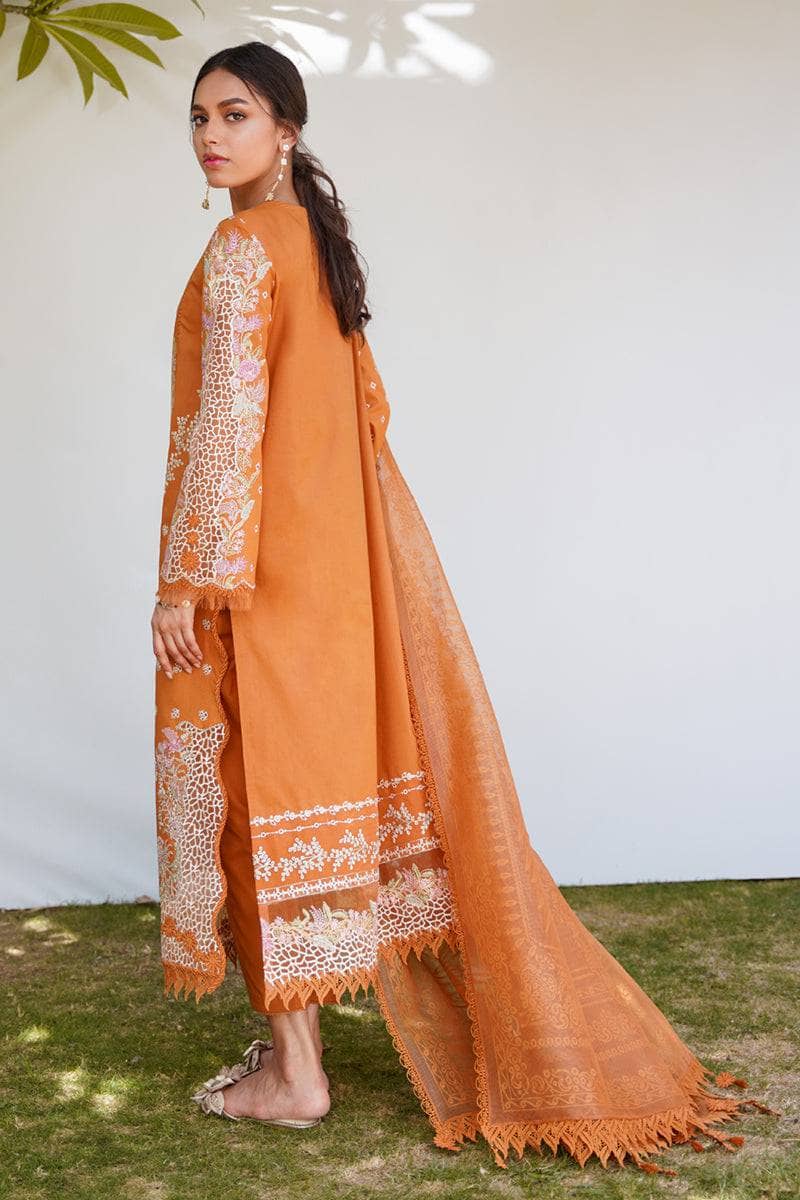img_qalamkar_q_linekari_awwal_boutique