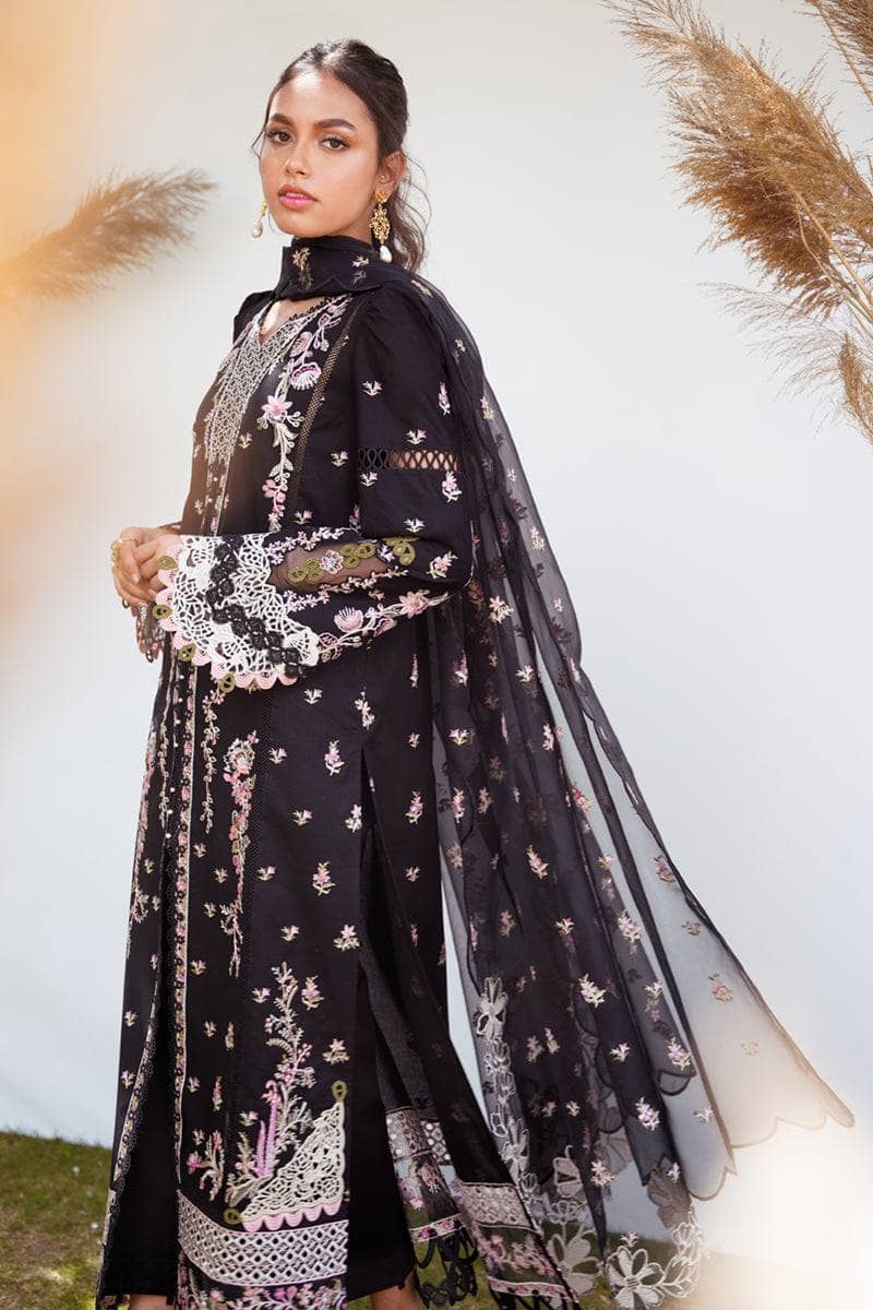 img_qalamkar_q_linekari_awwal_boutique