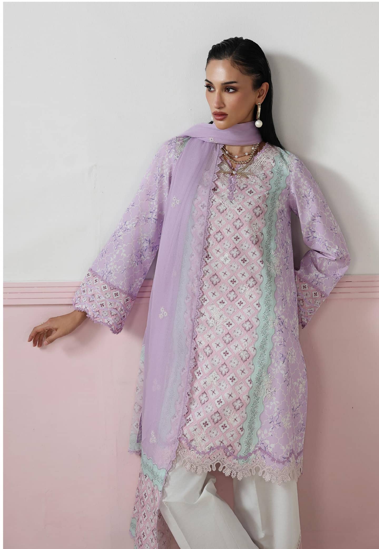 Qalamkar Q Print 26/Drop 2/Josee/10A
