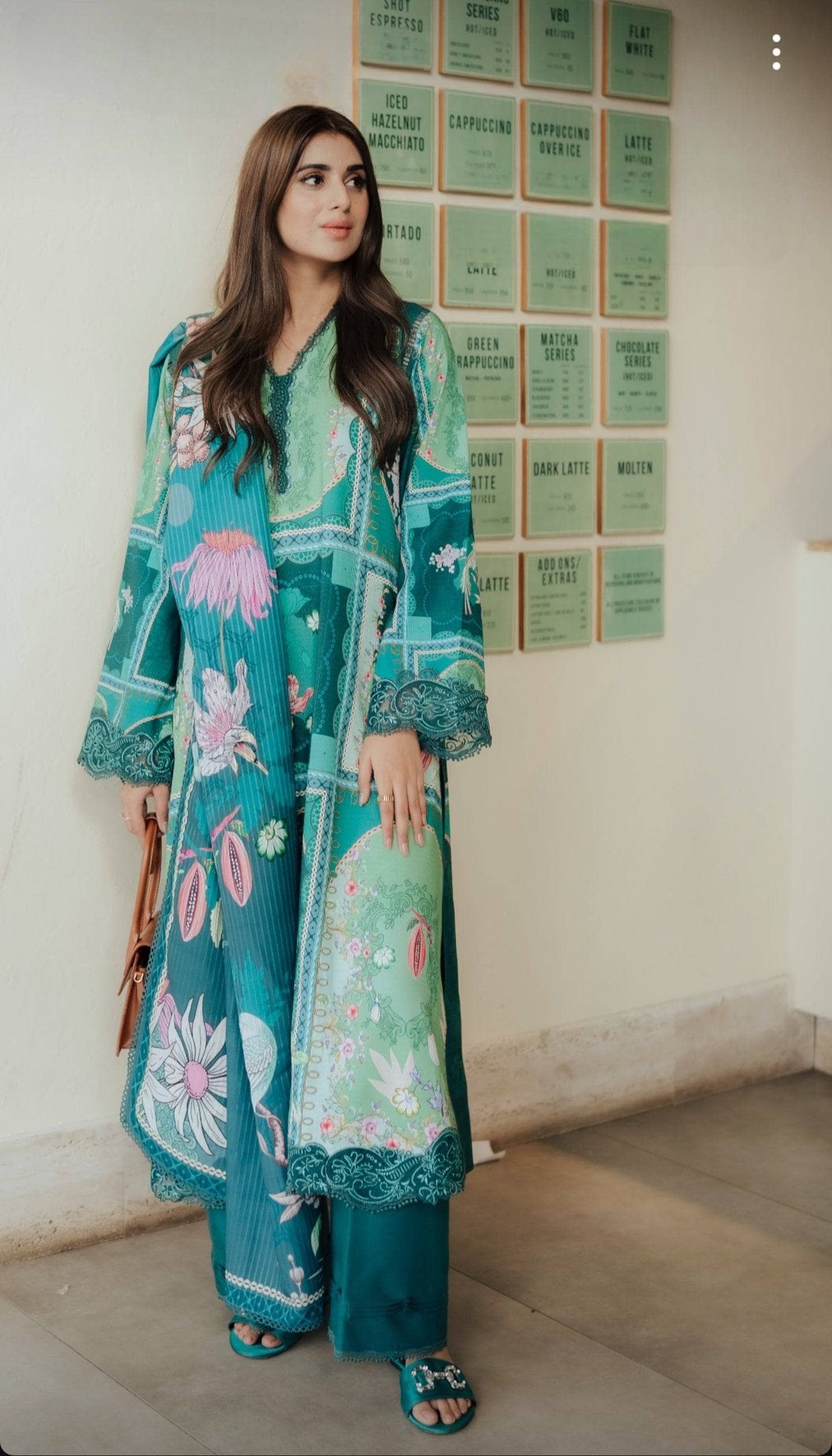 img_spotted_in_qalamkar_q_print_awwal_boutique