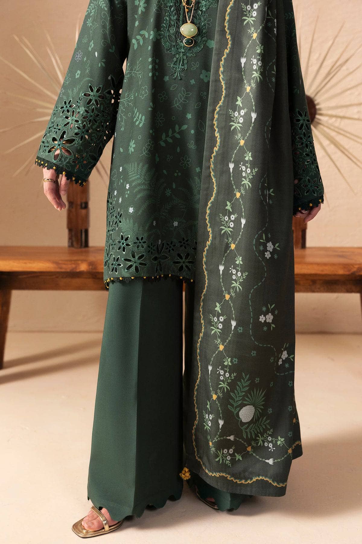 Qalamkar Q Print Winter 26/QPW-04 (B) Elaris