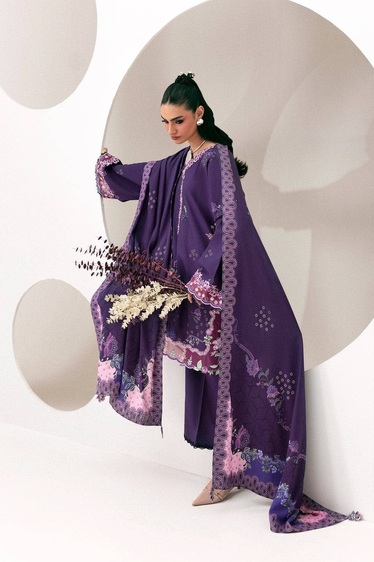 img_qalamkar_q_print_awwal_boutique