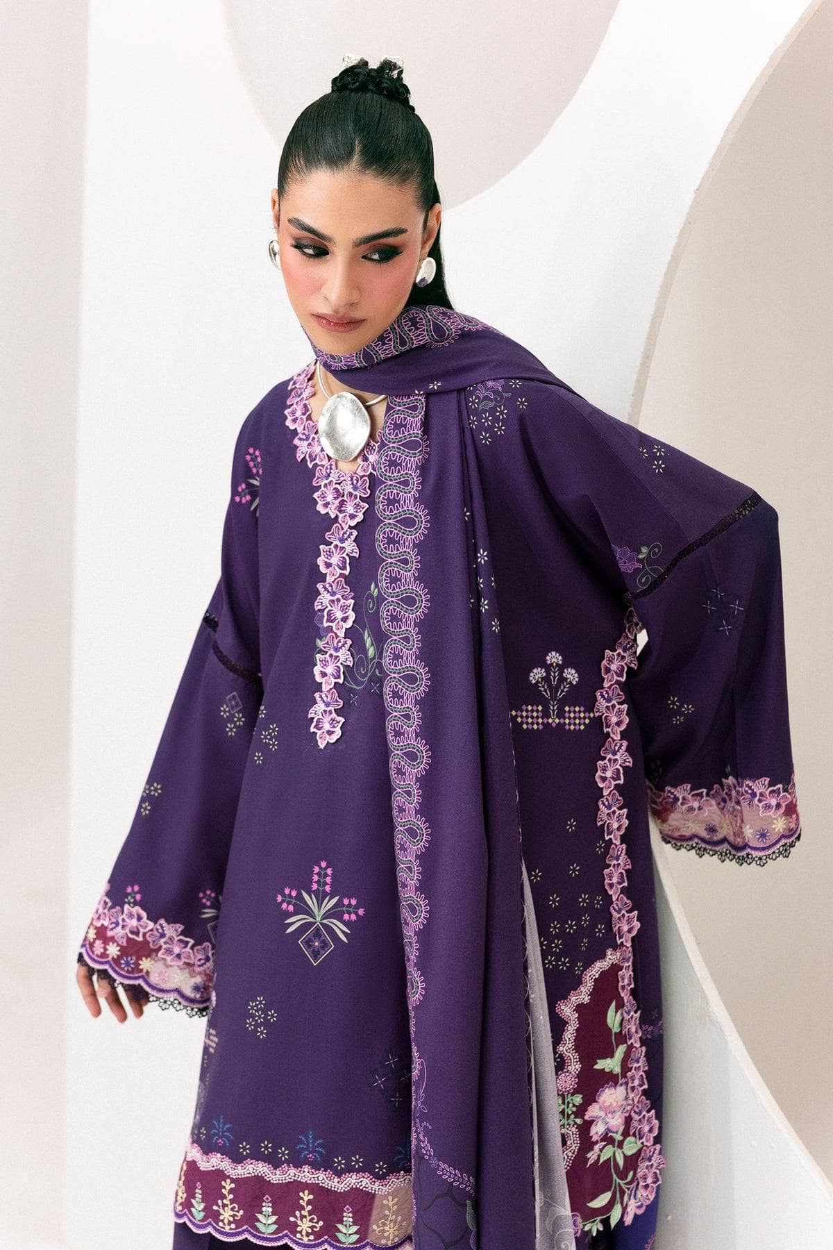 Qalamkar Q Print Winter 26/QPW-09 (A) Ramsha