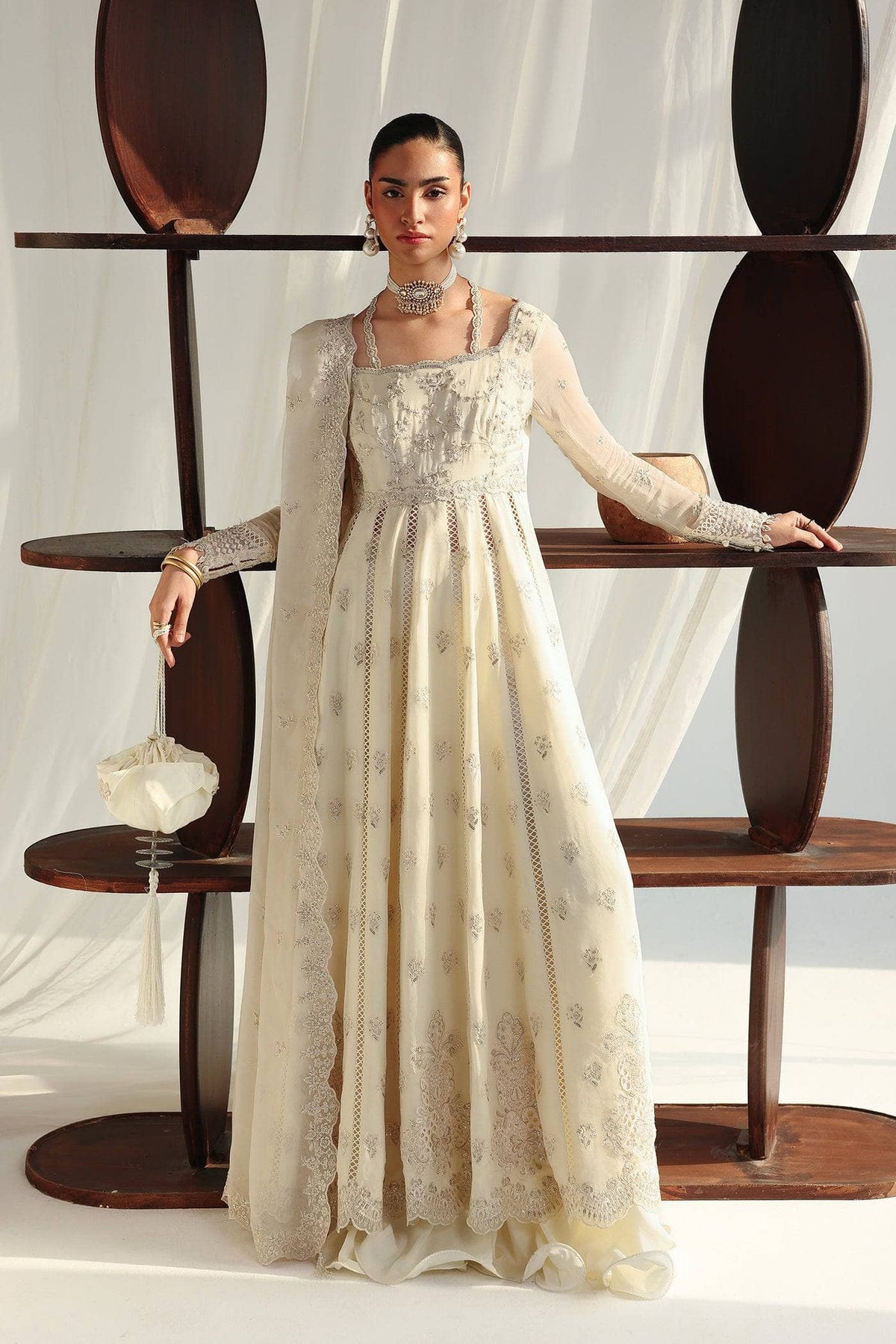 img_qalamkar_luxury_festive_formals_awwal_boutique