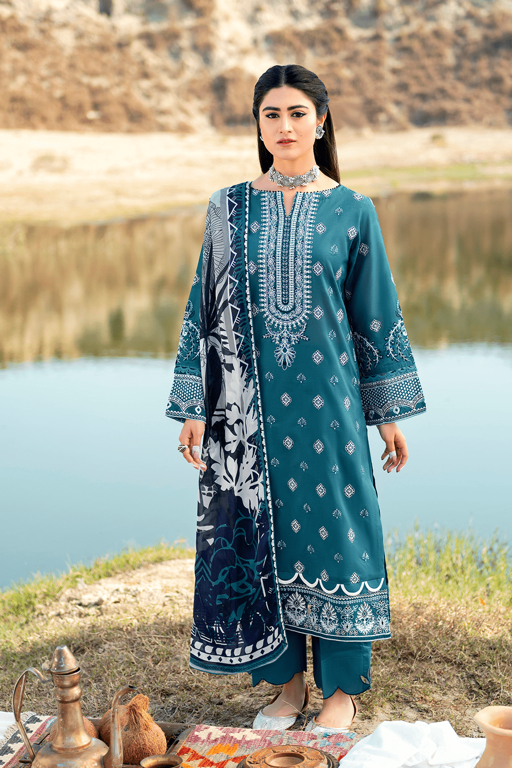 img_ramsha_riwayat_lawn_23_awwal_boutique