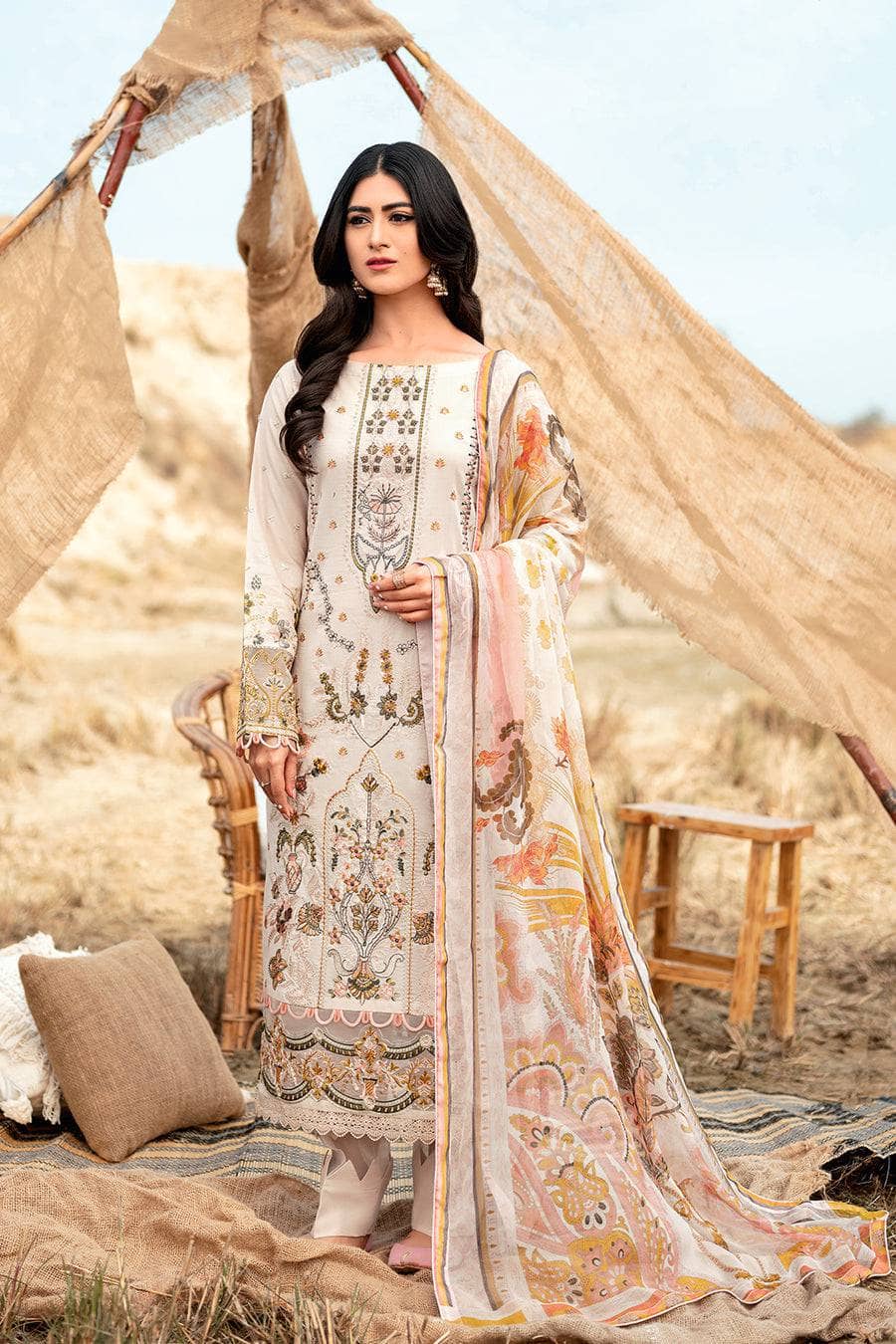 img_ramsha_riwayat_lawn_23_awwal_boutique