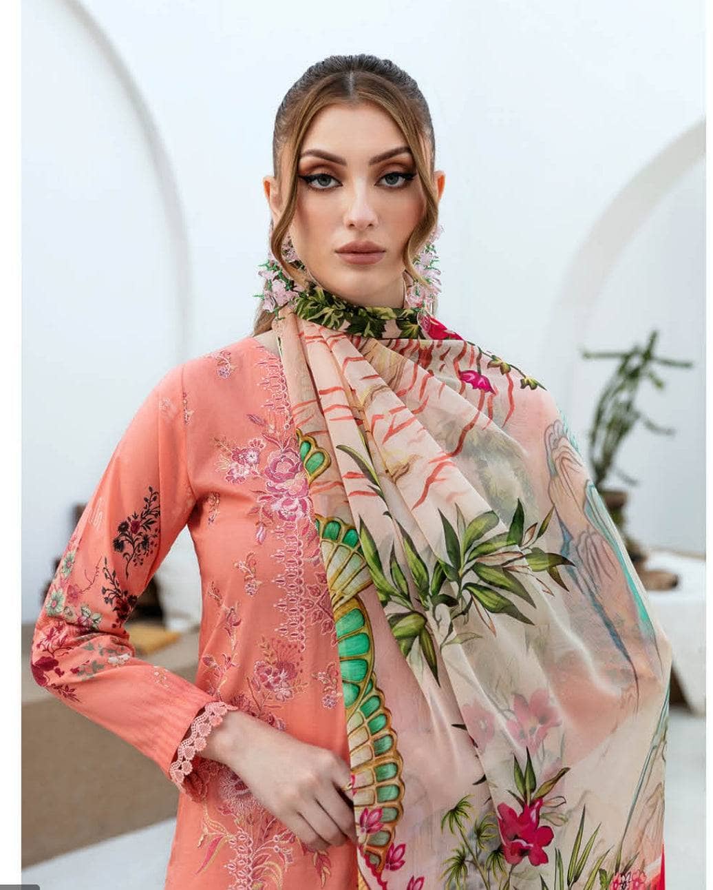 img_ramsha_lawn_awwal_boutique