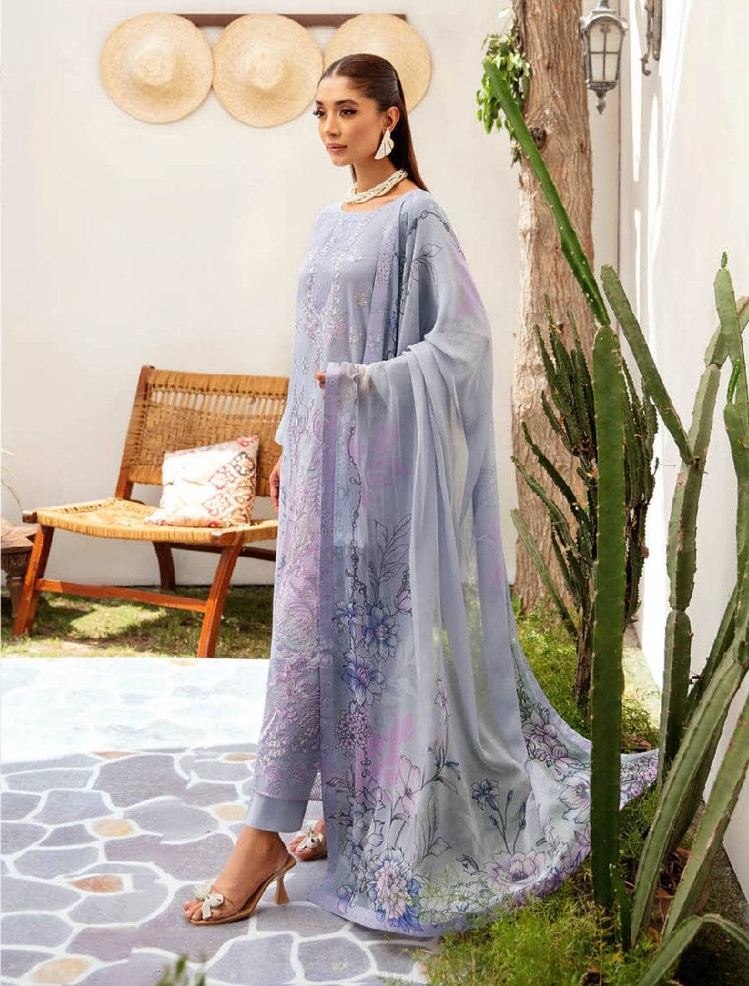 img_ramsha_lawn_vol_11_awwal_boutique