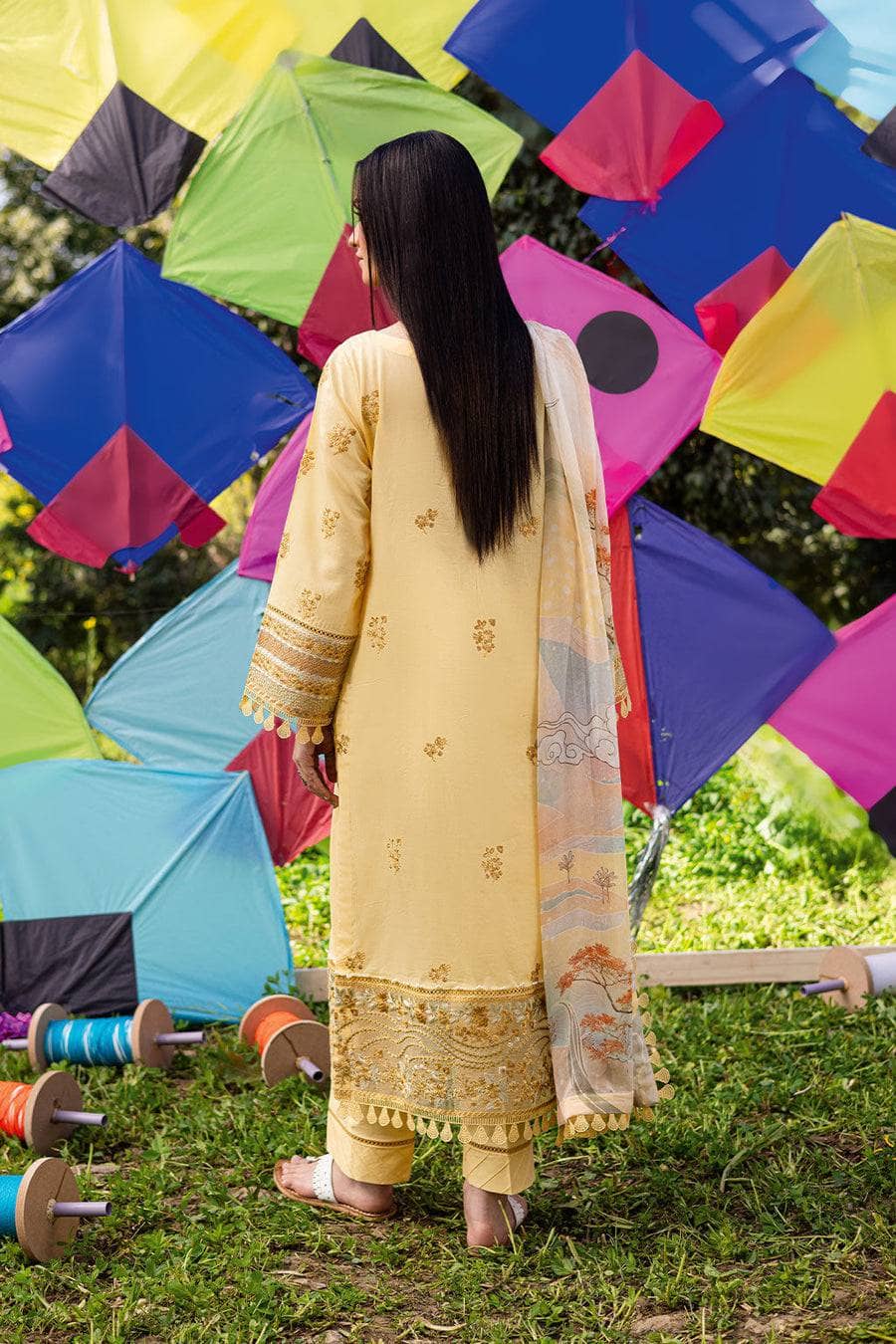 Ramsha Riwayat Lawn 25/Silk Dupatta