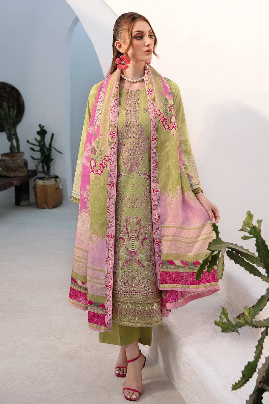 img_ramsha_ghazal_lawn_awwal_boutique