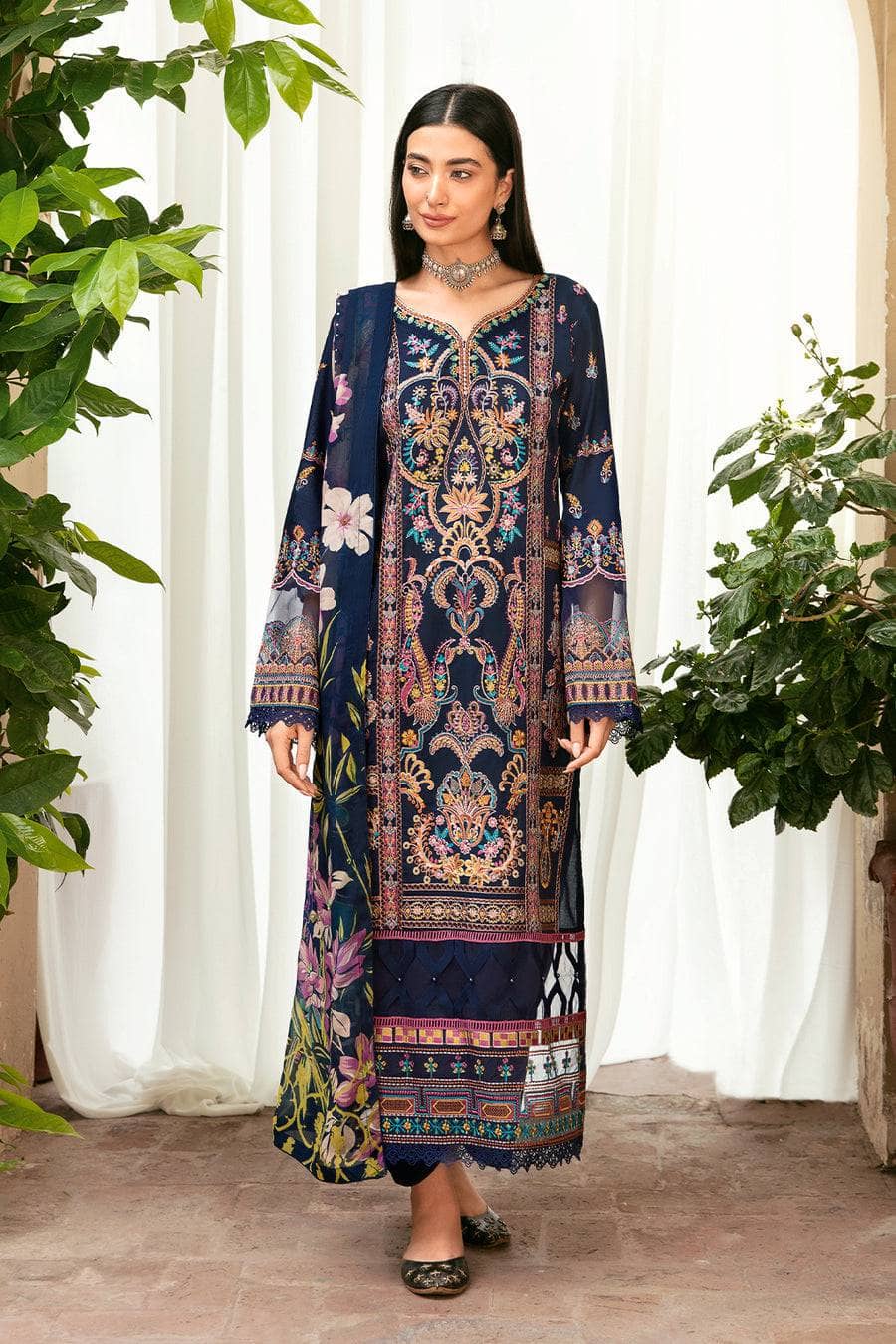 img_ramsha_mashaal_silk_dupatta_lawn_awwal_boutique