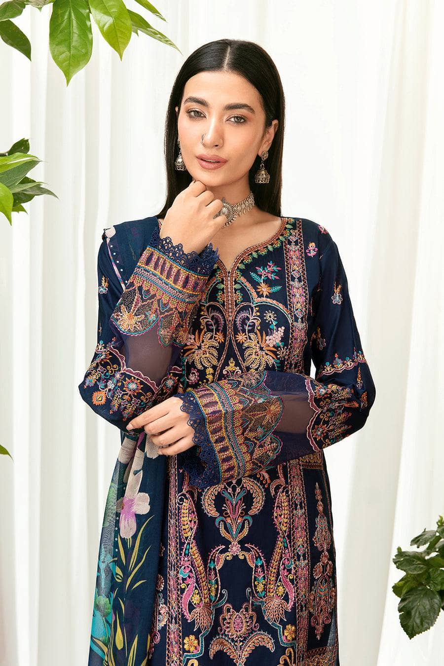 img_ramsha_mashaal_silk_dupatta_lawn_awwal_boutique