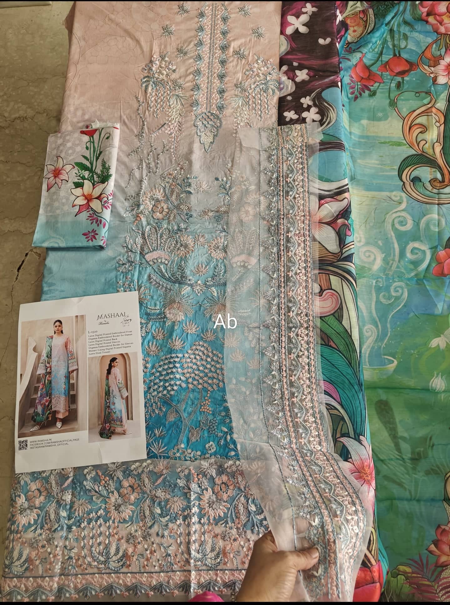 Open Pic/Mashaal Lawn by Ramsha Vol 15/Munark Dupatta L-1510