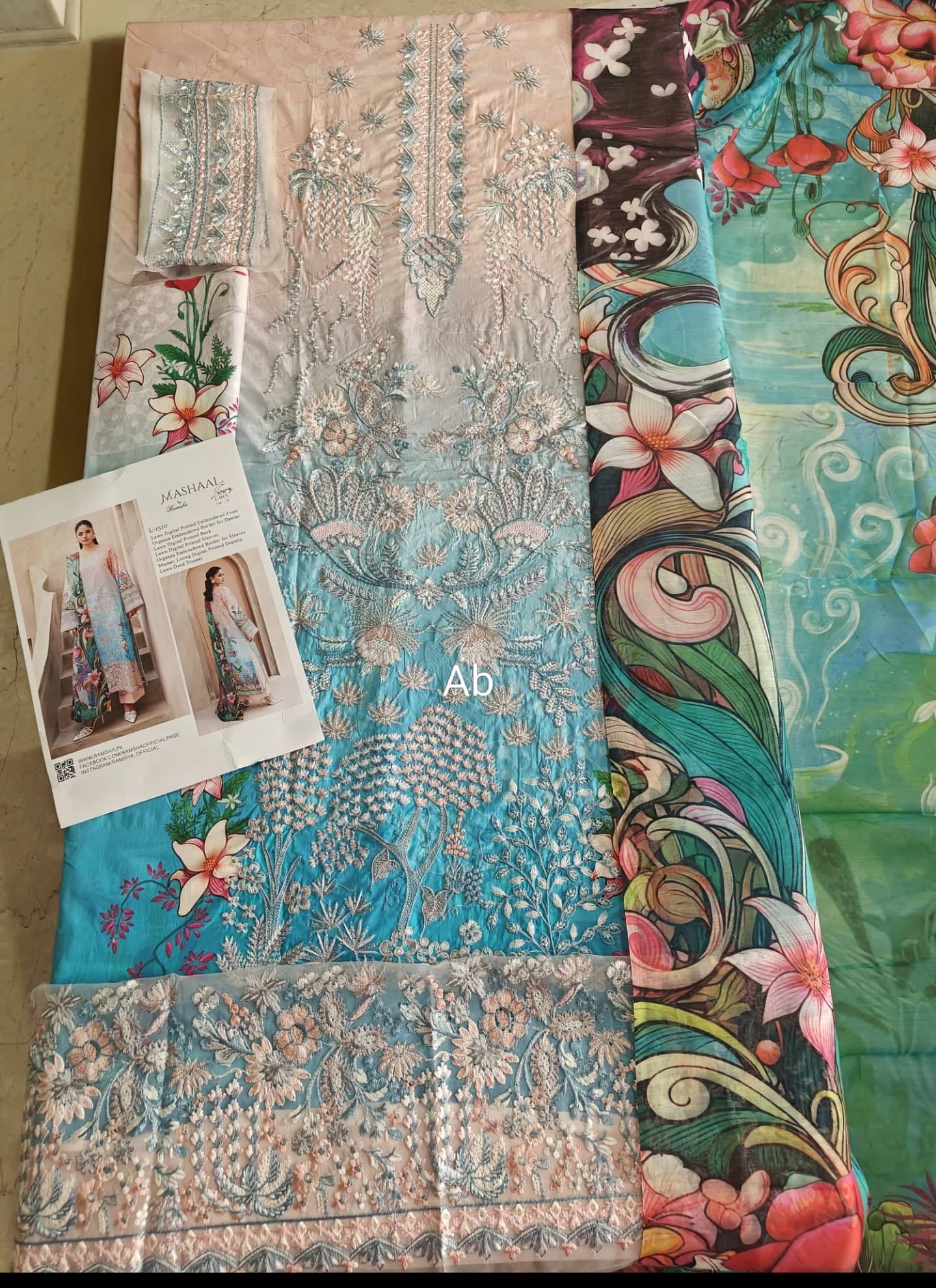 Open Pic/Mashaal Lawn by Ramsha Vol 15/Munark Dupatta L-1510