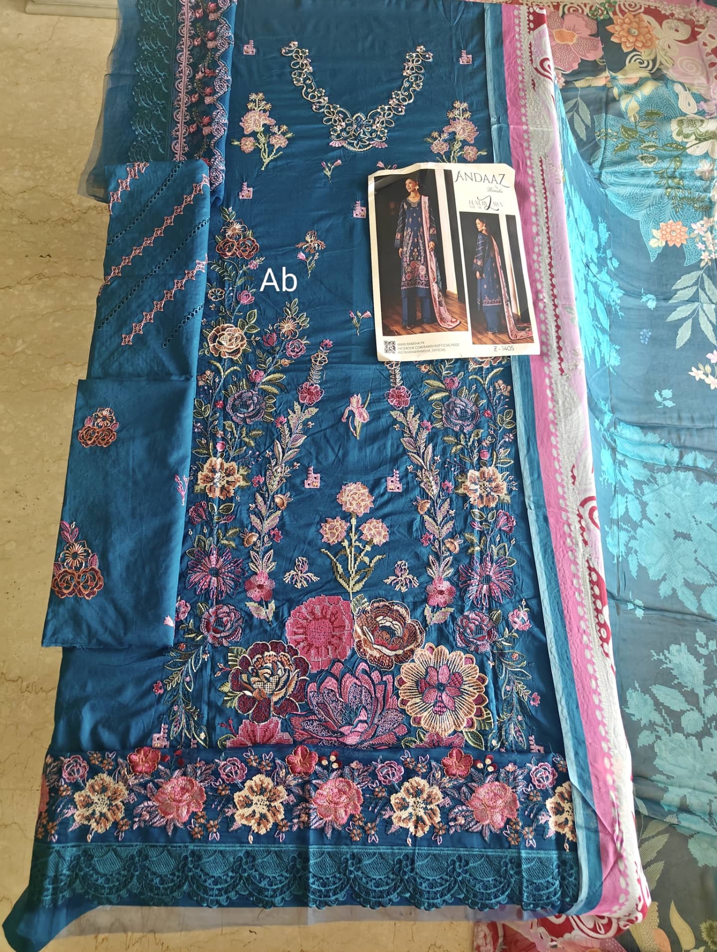 img_ramsha_andaz_lawn_awwal_boutique