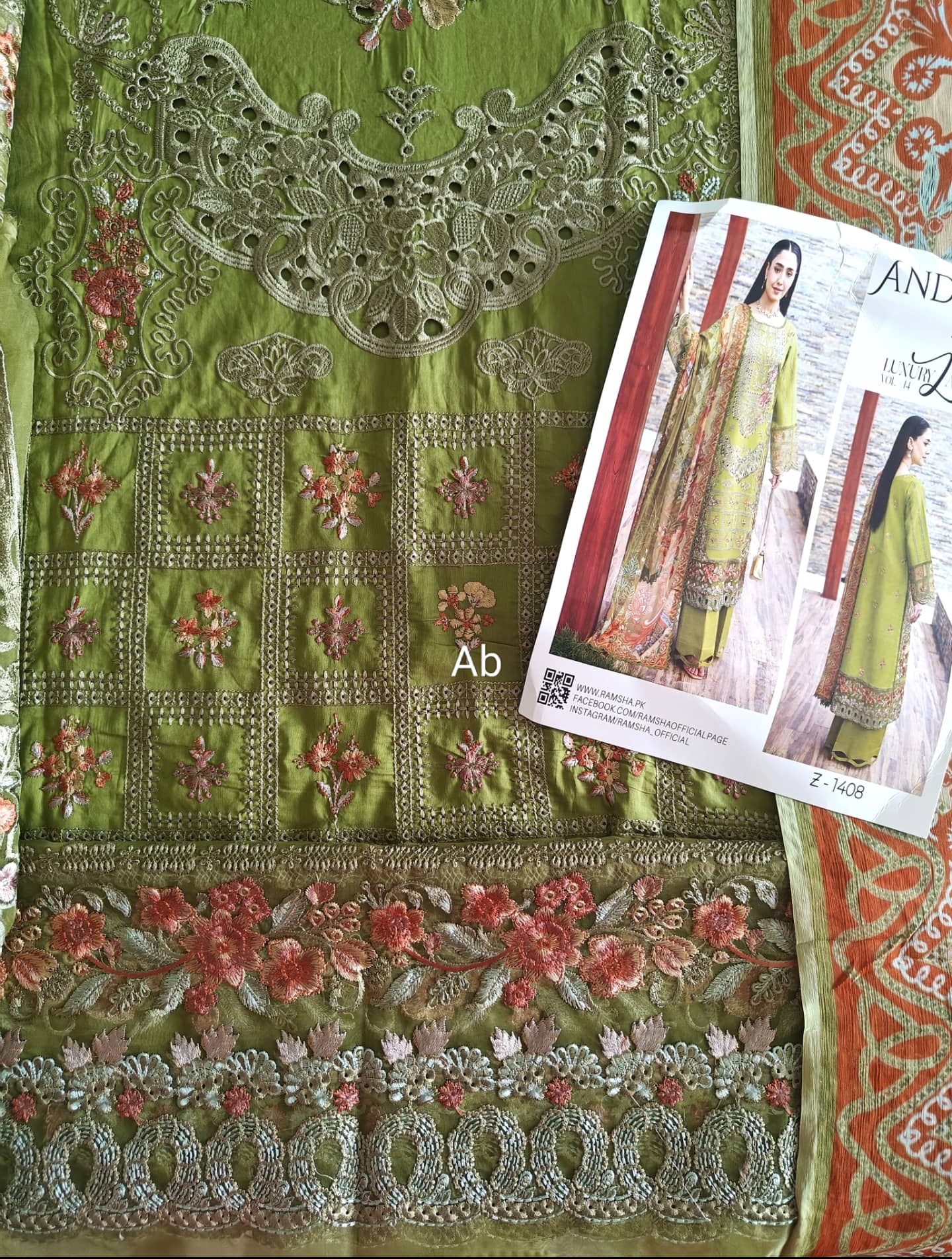 img_ramsha_lawn_awwal_boutique