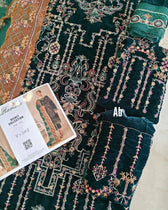 img_open_pic_ramsha_velvet_awwal_boutique