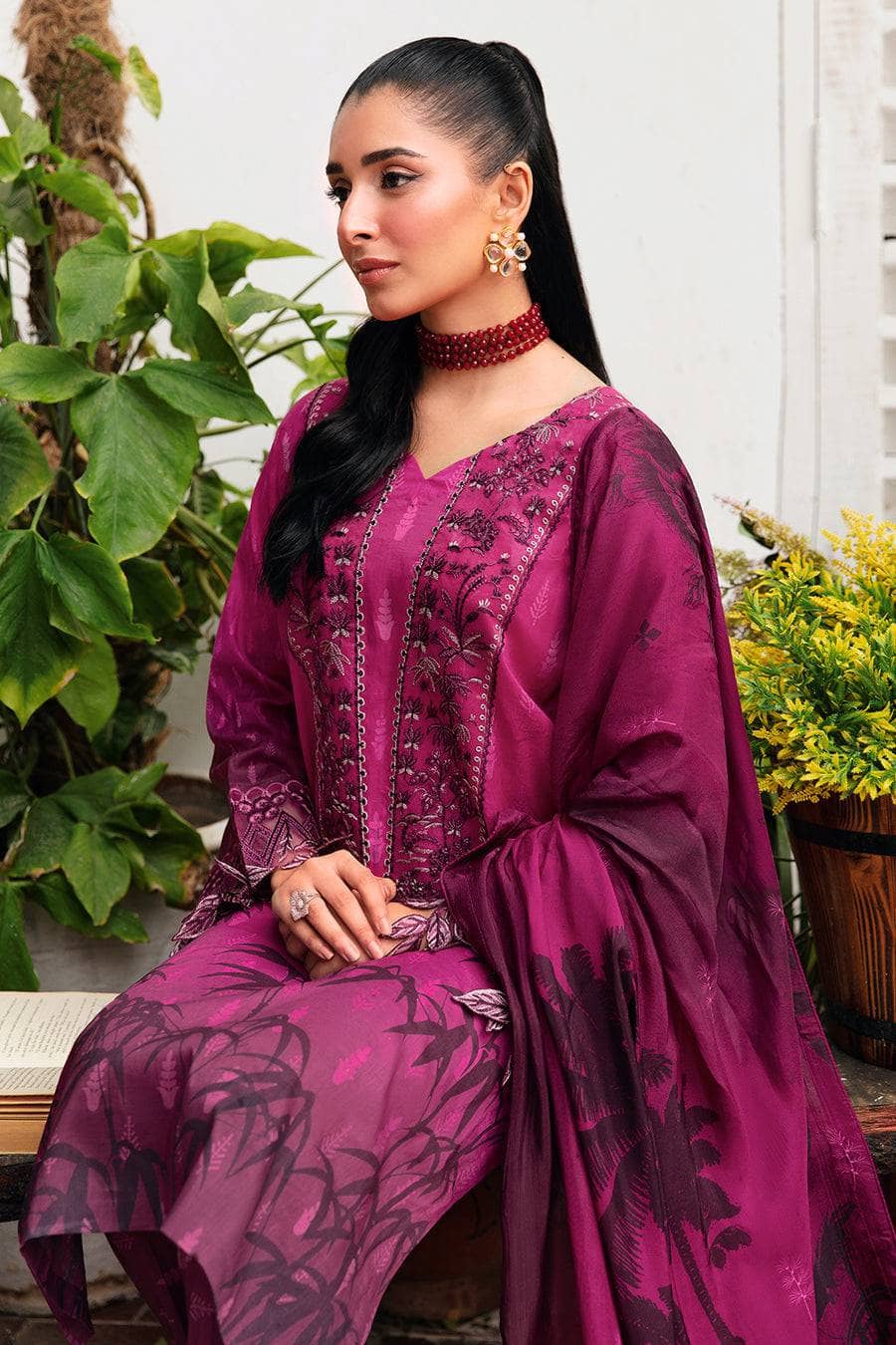 img_ramsha_rangrez_lawn_24_awwal_boutique