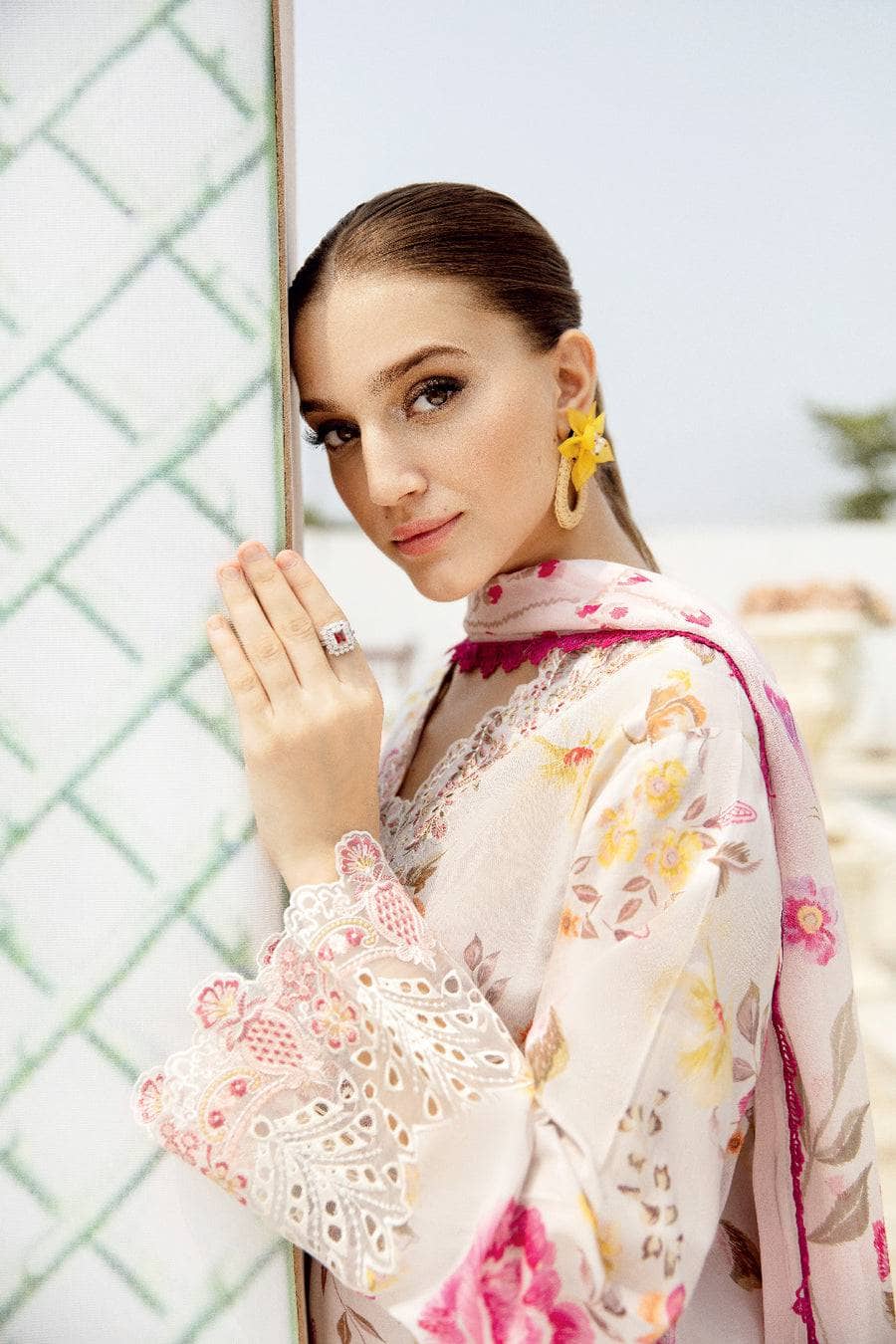 Ramsha Rangrez Lawn 25