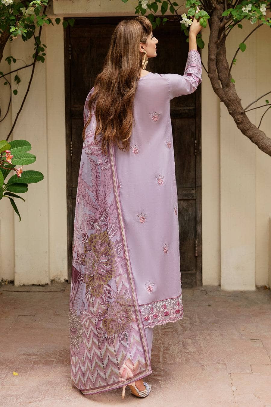 img_ramsha_riwayat_lawn_24_awwal_boutique