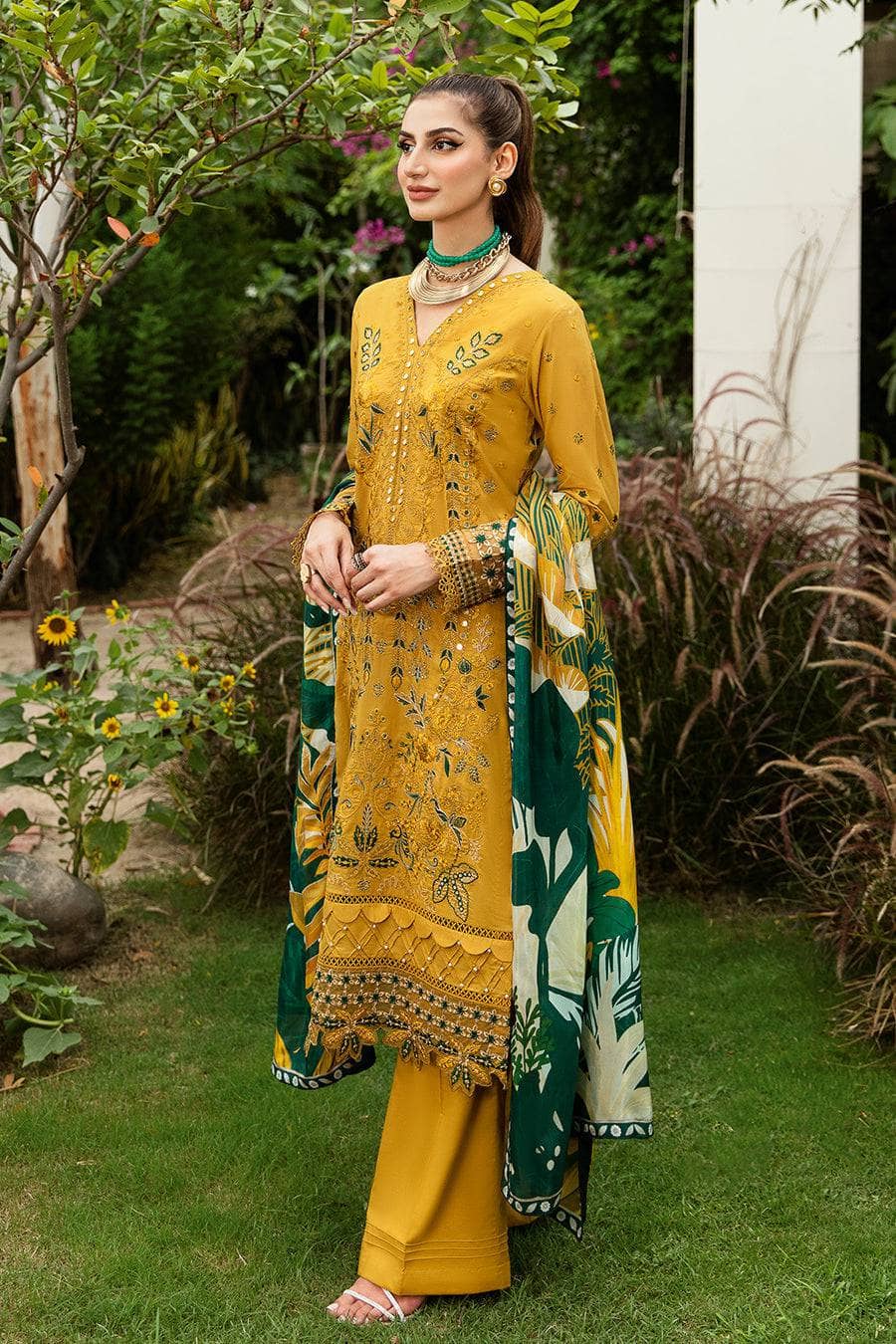 img_ramsha_riwayat_lawn_24_awwal_boutique