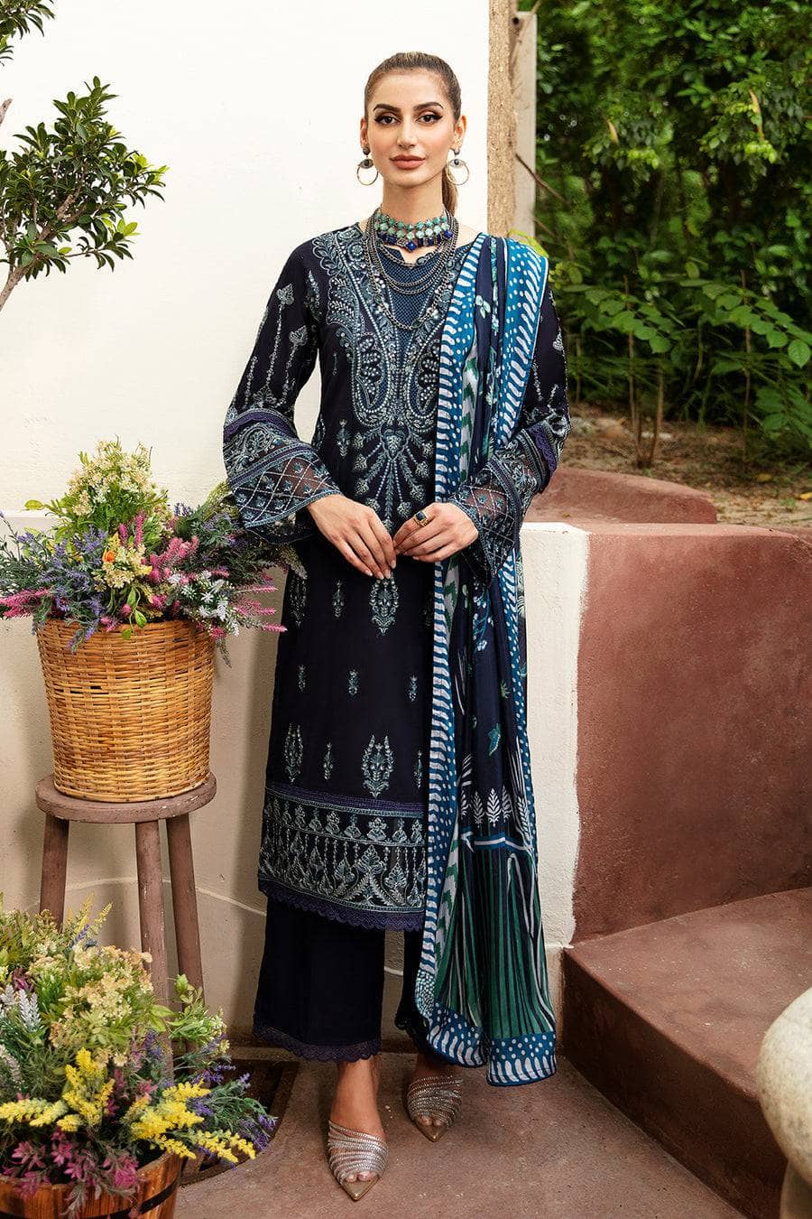 img_ramsha_riwayat_lawn_24_awwal_boutique