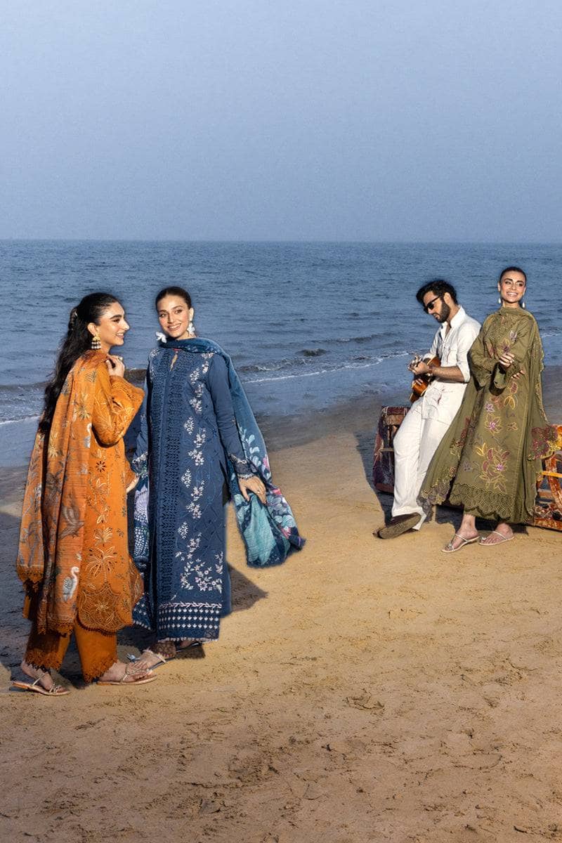 Restocked/Rang Rasiya Carnation Lawn 25/Vol 2/13/Kaia/Beige/Karandi Dupatta