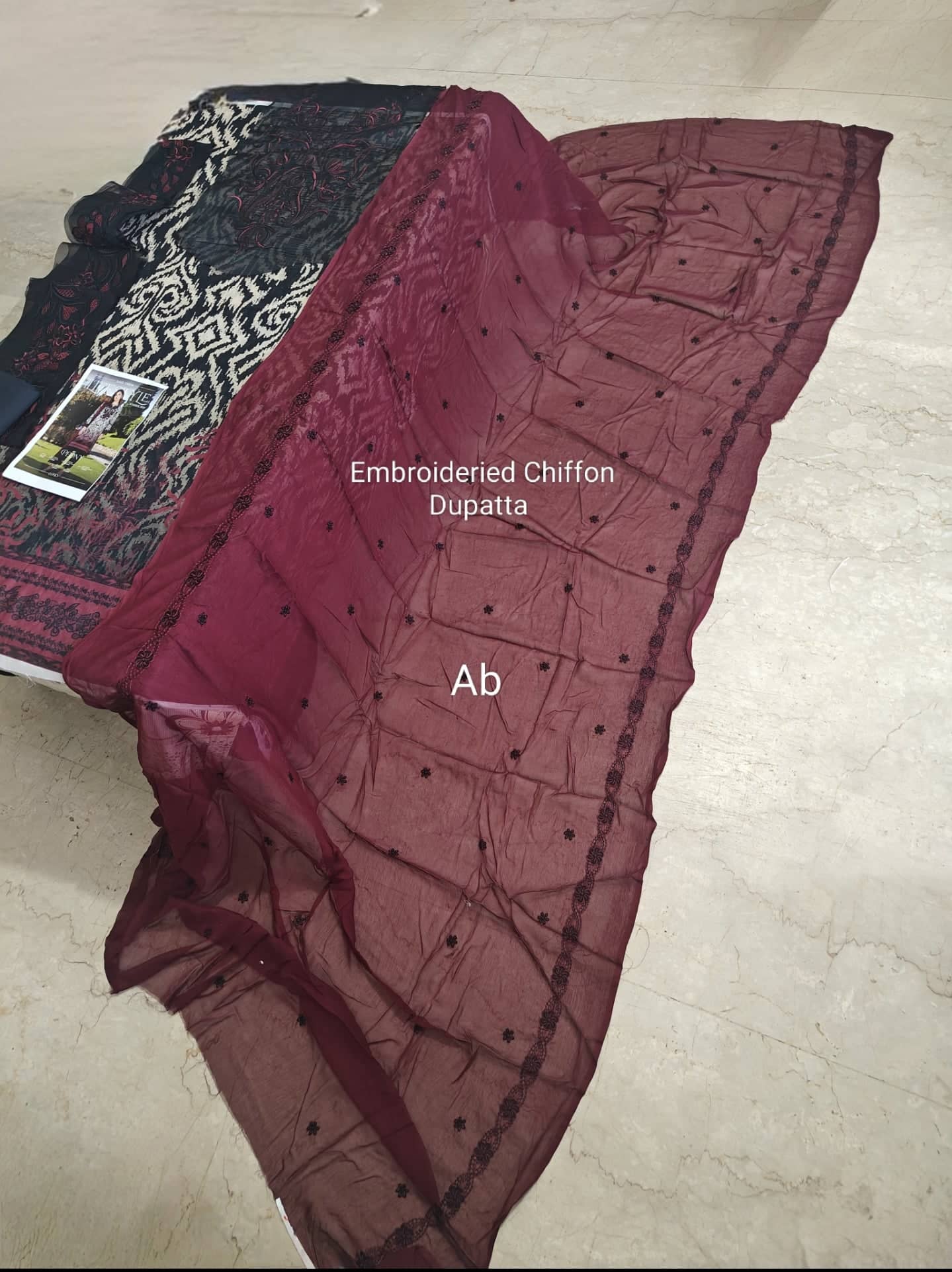 Open Pic/Rang Rasiya Lifestyle 26/Peony/Smoked Black