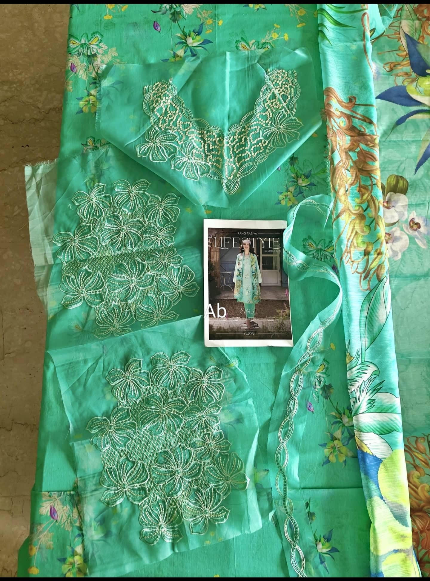 Open Pic/Rang Rasiya Lifestyle 26/Sage/Sea Foam