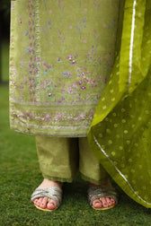 img_rang_rasiya_luxe_silk_awwal_boutique