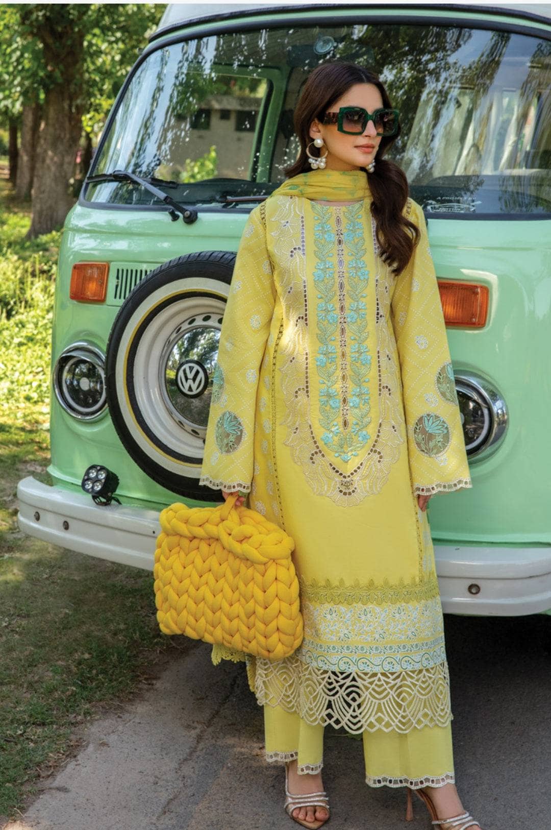 img_rang_rasiya_lawn_carnation_24_awwal_boutique