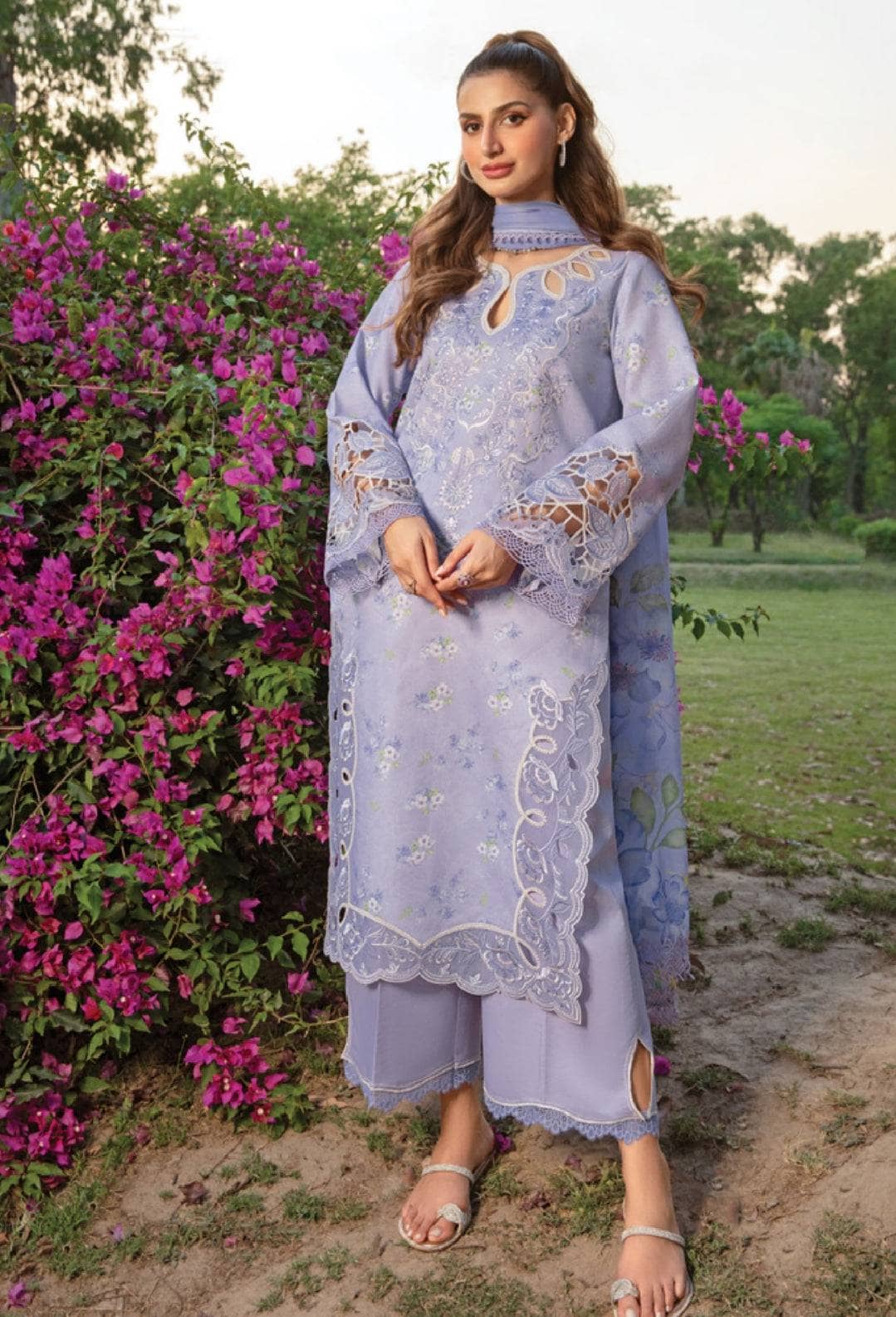 img_rang_rasiya_lawn_carnation_24_awwal_boutique