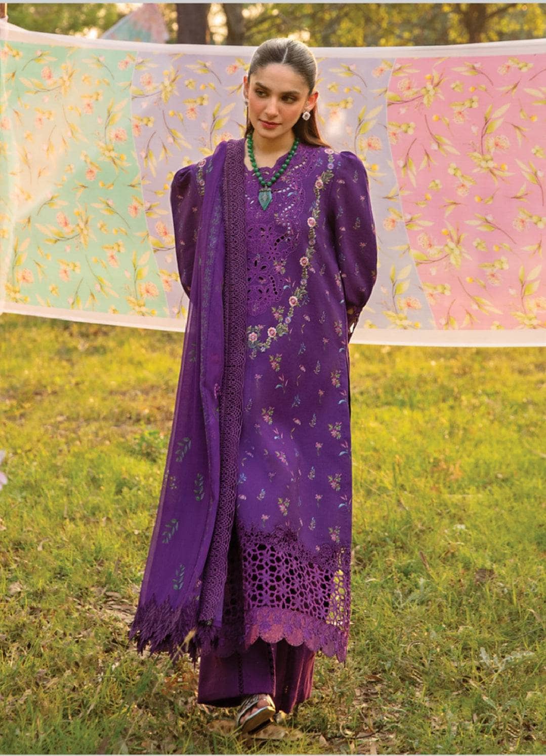 img_rang_rasiya_lawn_carnation_24_awwal_boutique