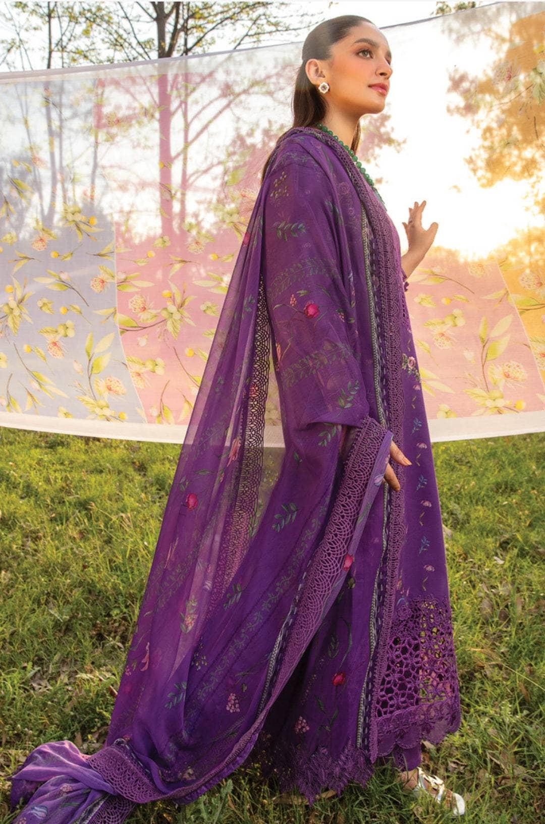 img_rang_rasiya_lawn_carnation_24_awwal_boutique