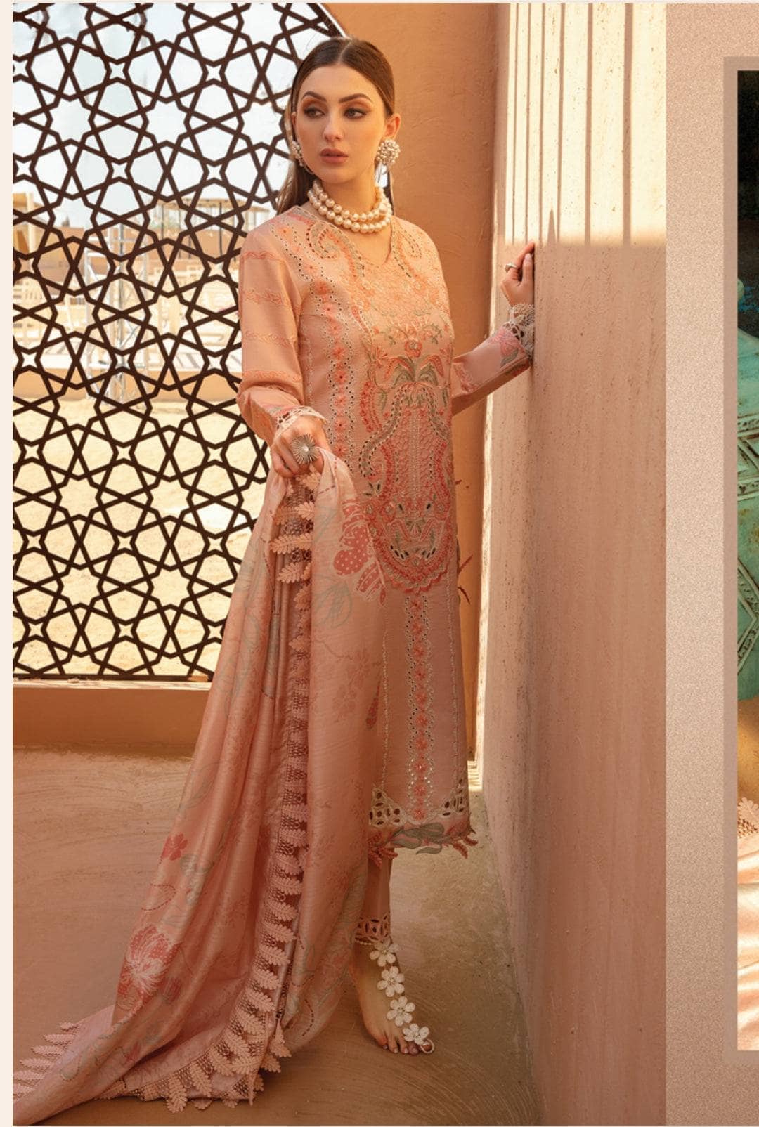 img_rang_rasiya_premium_lawn_24_awwal_boutique