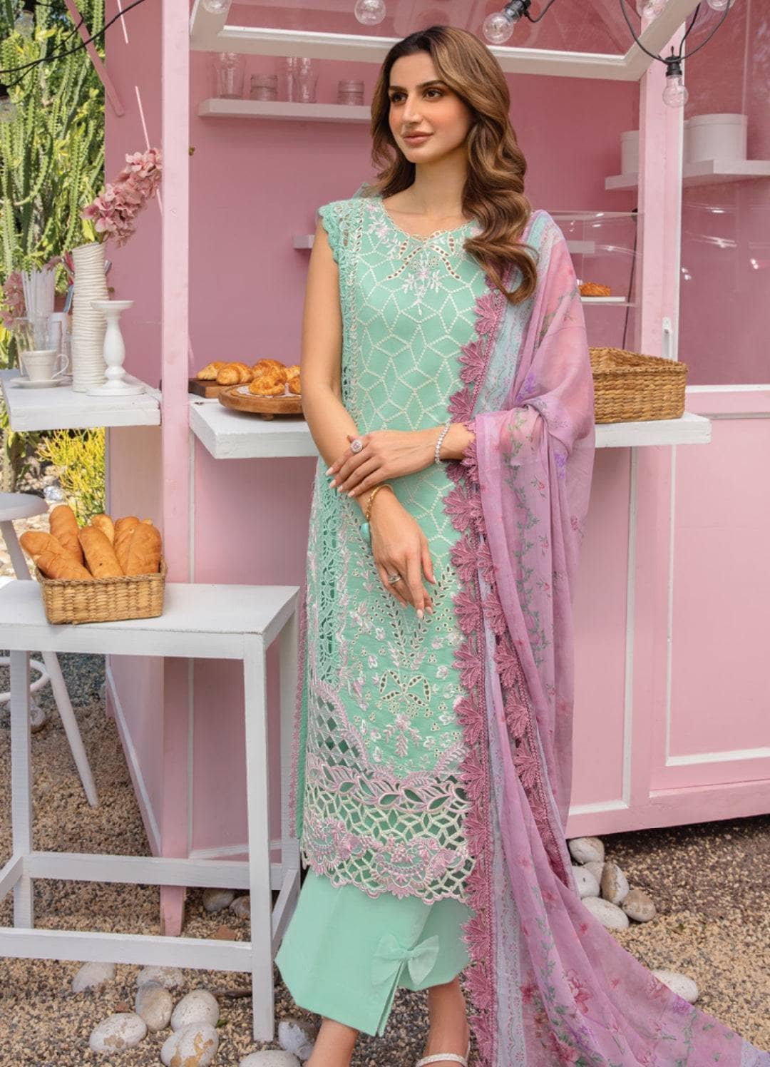 img_rang_rasiya_lawn_carnation_24_awwal_boutique