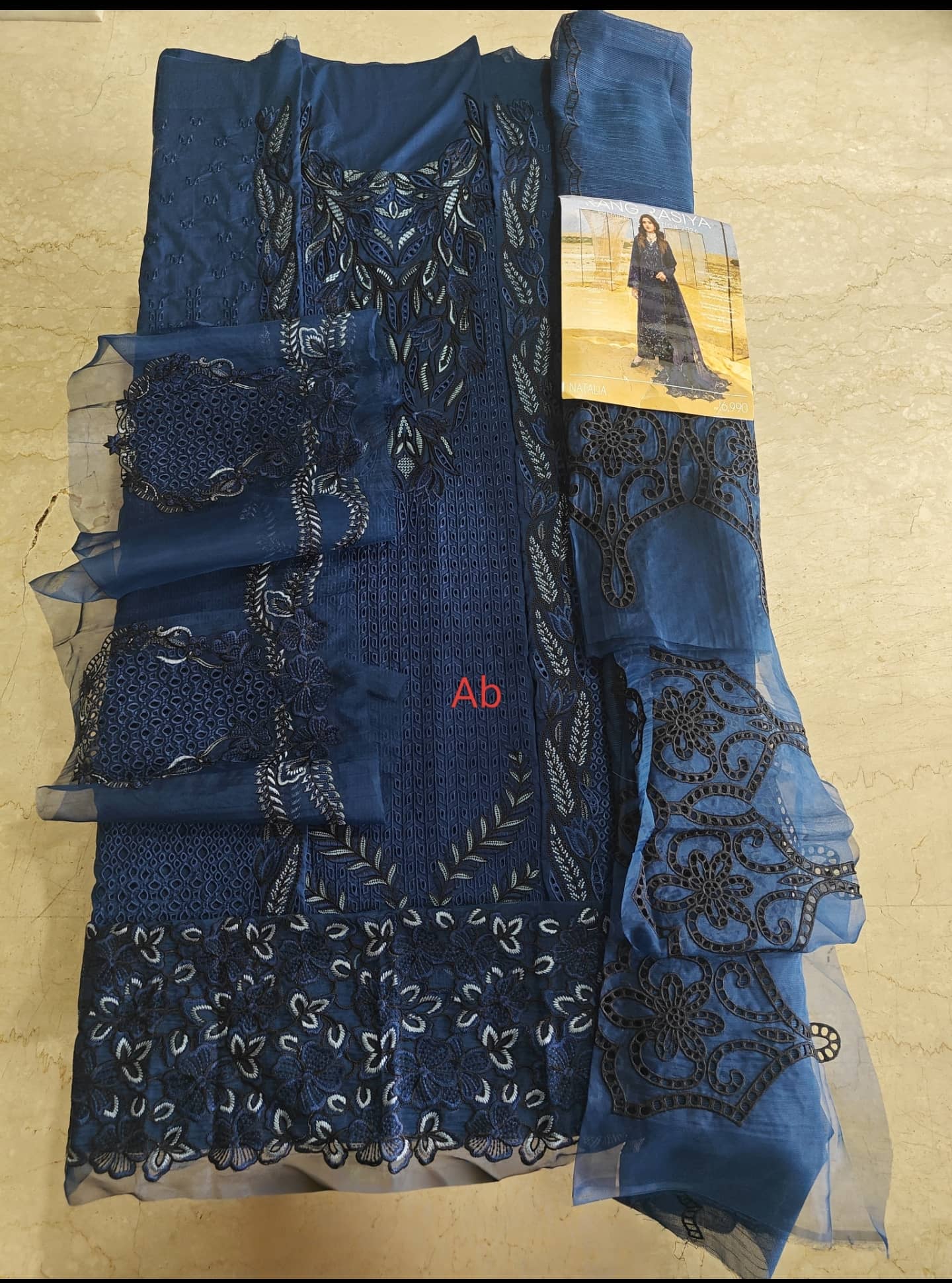 img_open_pic_rang_rasiya_lawn_awwal_boutique