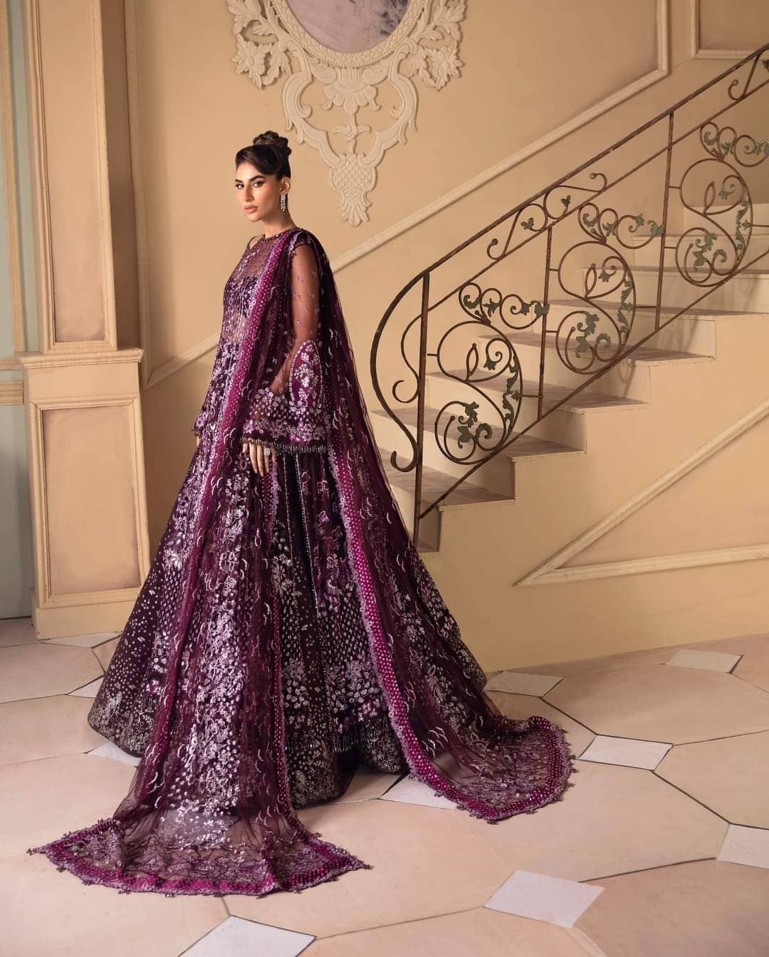 img_republic_womens_wear_wedding_couture_awwal_boutique